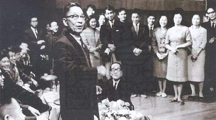 張德泉（相聲第四代傳人，相聲八德之一） 張諧李莊 相聲八德之一 張德泉 名家堂  第1張