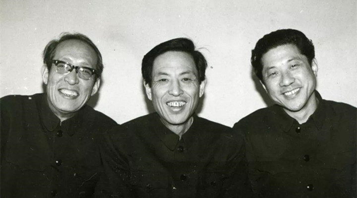 常寶霖（相聲第六代傳人） 侯一塵徒弟 常派相聲 二蘑菇 常寶霖 名家堂  第1張
